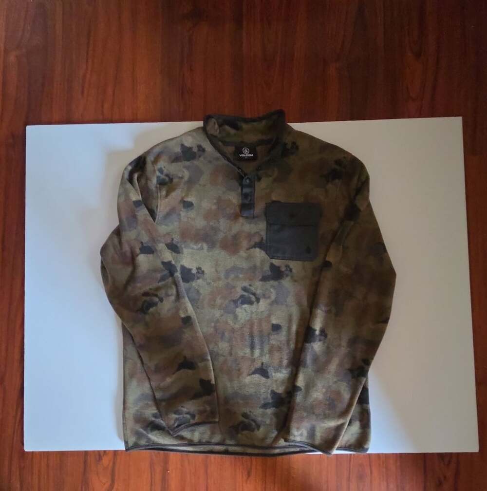 Volcom Men's Camo Seabrook Mock Neck Fleece Sweatshirt